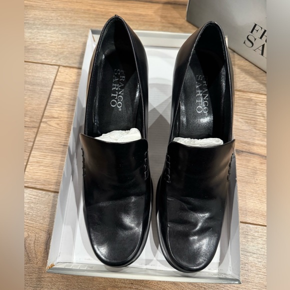 FRANCO SARTO Vintage Black Leather Block Heel Loafers | Size 6.5 - Picture 2 of 7